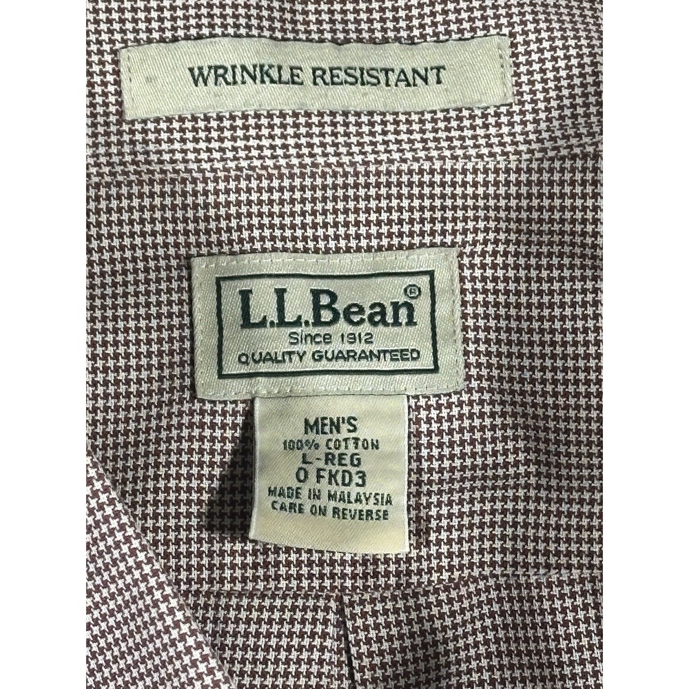 LL Bean Oxford Button-Down Men's Red Shirt Large Reg Wrinkle Resistant - Picture 3 of 6